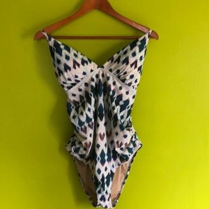 A pea in the pod maternity bathing suit